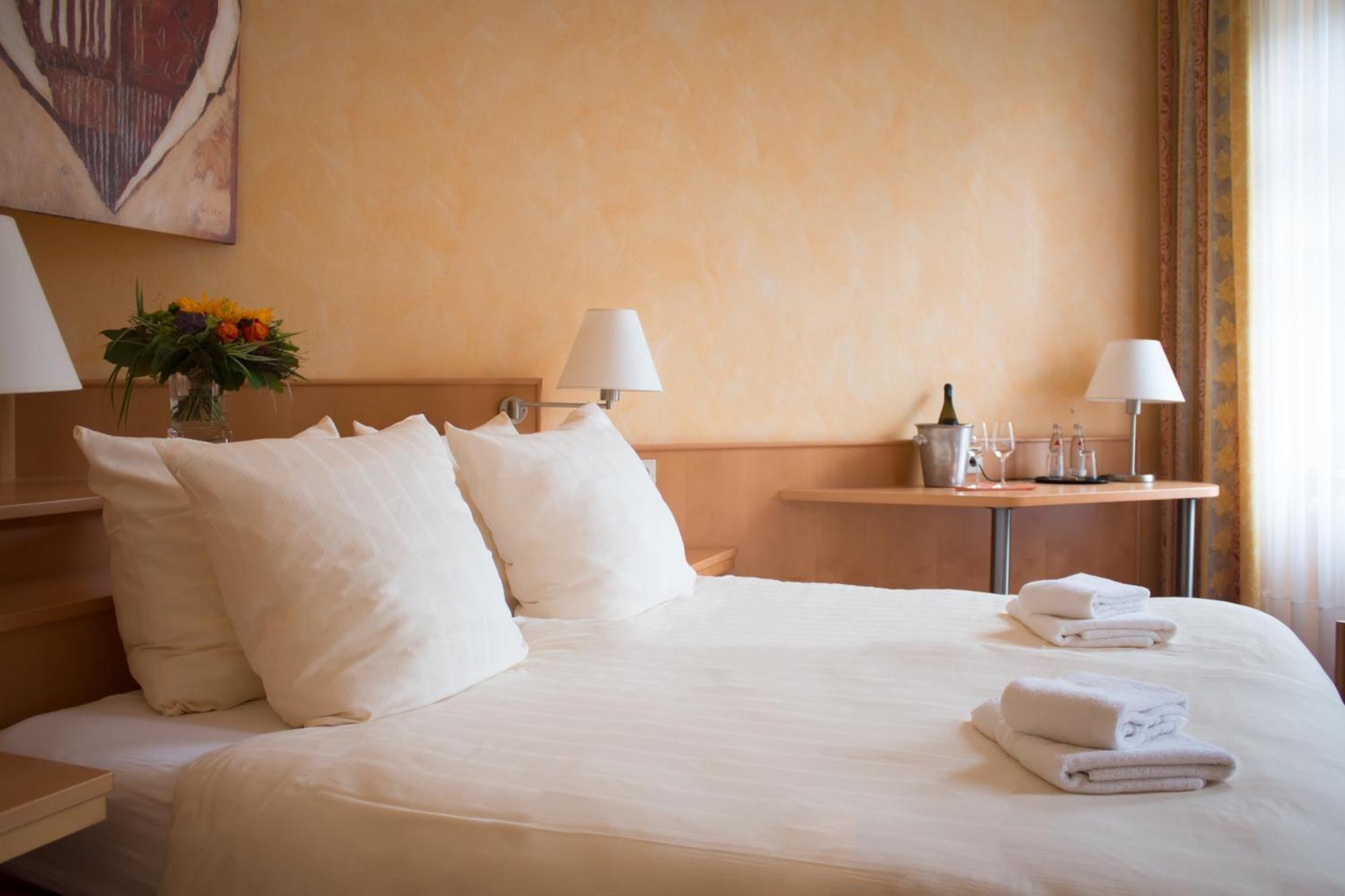 Hotel Bremerhof Kaiserslautern Bilik gambar